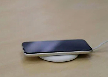 英集芯IP6821:符合QI標(biāo)準(zhǔn)的高集成度無線充電發(fā)射端控制SOC芯片